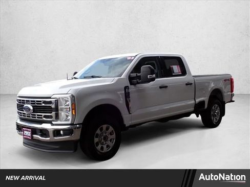 Certified 2023 Ford F250 XLT image 1