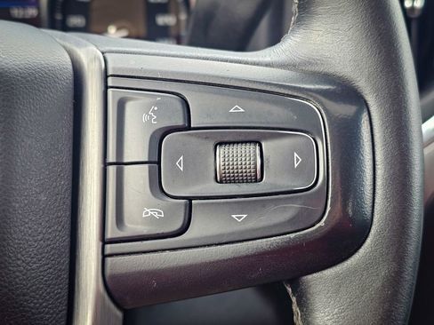 Used 2022 GMC Sierra 3500 Denali image 24