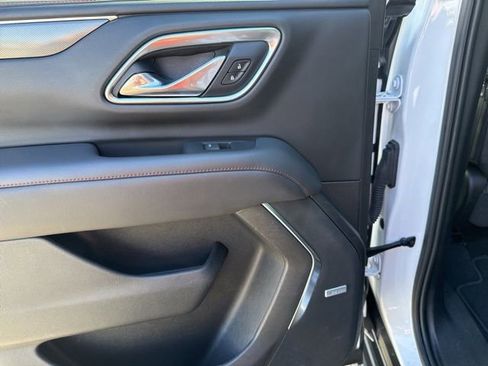 Used 2021 Chevrolet Tahoe RST w/ Luxury Package image 13