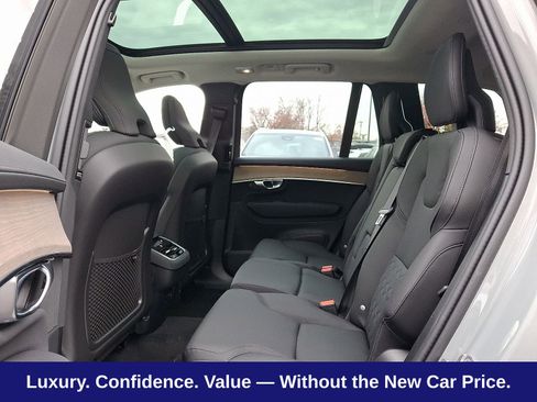 Used 2026 Volvo XC90 B6 Plus w/ Protection Package Premier AWD/4WD image 6