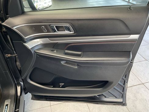 Used 2017 Ford Explorer Sport w/ Equipment Group 401A AWD/4WD image 13