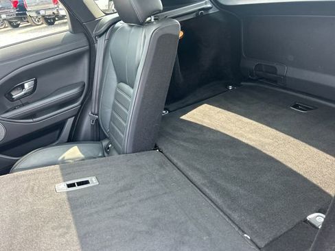 Used 2019 Land Rover Range Rover Evoque HSE Dynamic image 32