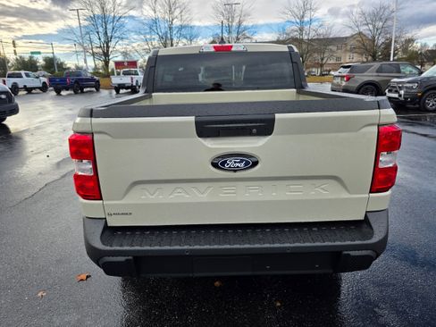 New 2025 Ford Maverick XL w/ Equipment Group 102A image 4