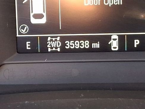 Used 2023 Chevrolet TrailBlazer RS w/ Convenience Package image 31