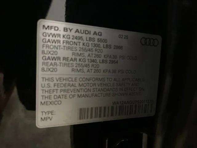 Used 2025 Audi Q5 Premium Plus w/ Premium Plus AWD/4WD image 16