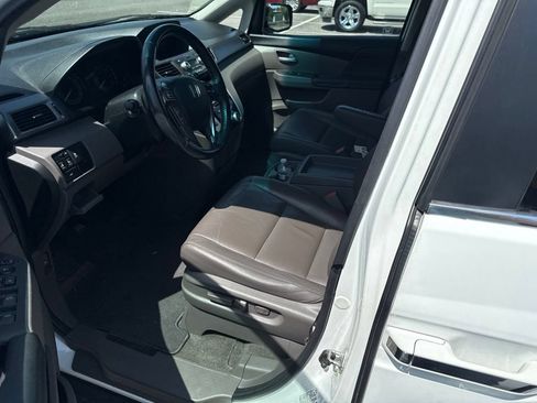 Used 2011 Honda Odyssey EX-L image 12