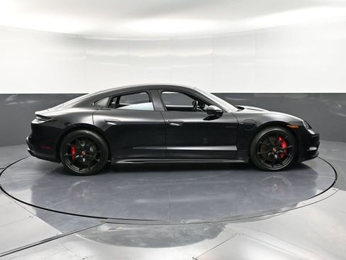 New 2025 Porsche Taycan GTS image 9