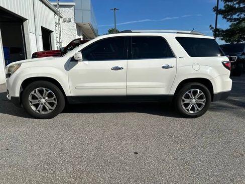 Used 2015 GMC Acadia SLT FWD image 2