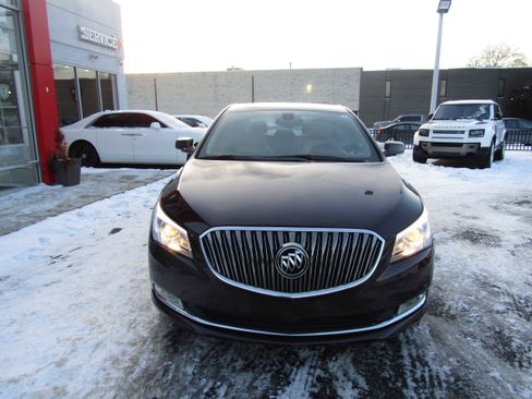 Used 2015 Buick LaCrosse Leather image 3