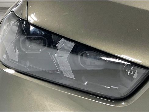 Used 2025 BMW X6 M60i AWD/4WD image 35