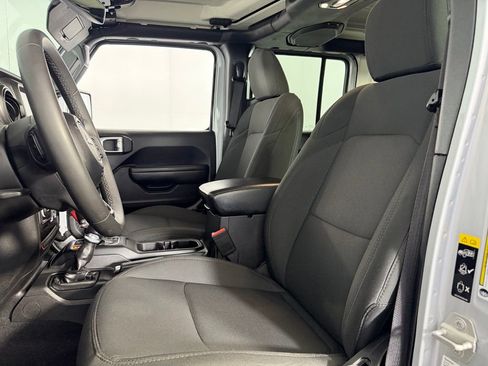 Used 2023 Jeep Wrangler Unlimited w/ 8.4" Radio Group image 22