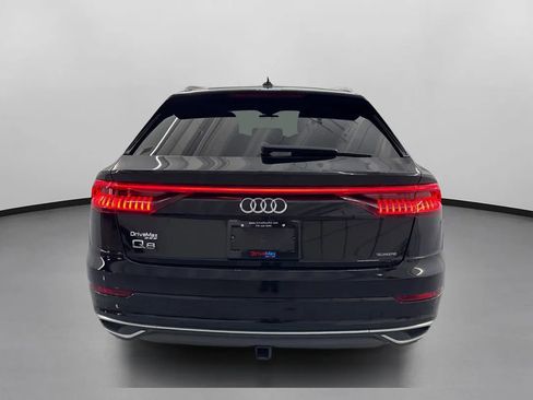 Used 2019 Audi Q8 Premium image 8