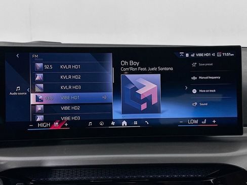 Used 2026 BMW 230i Coupe w/ Premium Package image 11