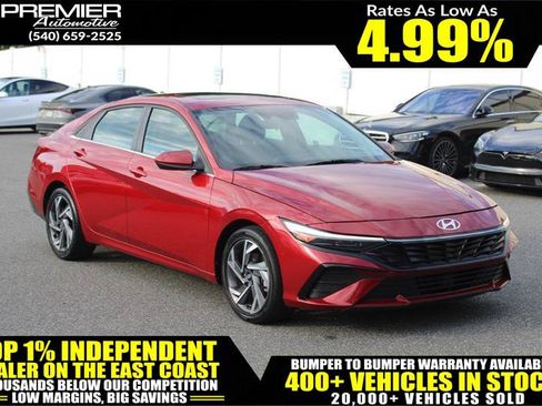 Used 2025 Hyundai Elantra SEL FWD image 1