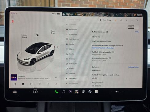 Used 2023 Tesla Model 3 Standard Range RWD image 2