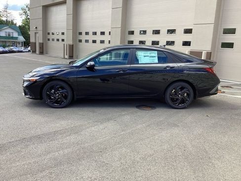 New 2026 Hyundai Elantra Sport FWD image 4