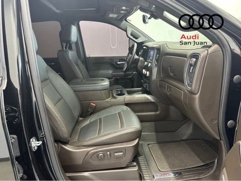 Used 2022 GMC Sierra 2500 Denali w/ Denali Black Diamond Edition image 37