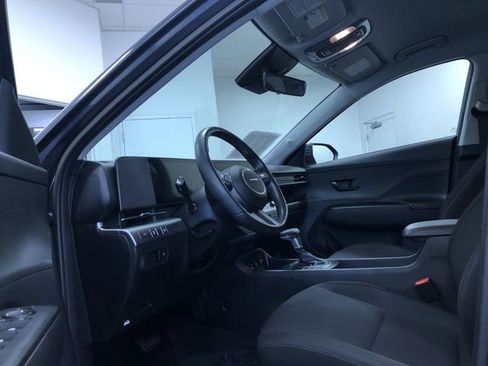 Used 2025 Hyundai Kona SEL image 11