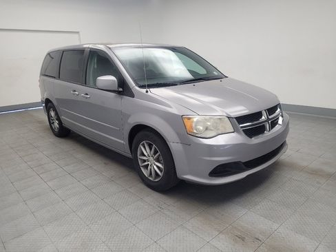 Used 2016 Dodge Grand Caravan SE FWD image 13