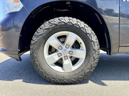 Used 2016 RAM 1500 Express AWD/4WD image 37