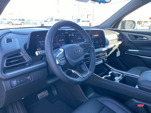 New 2026 Chevrolet Traverse LT w/ Midnight/Sport Edition image 27