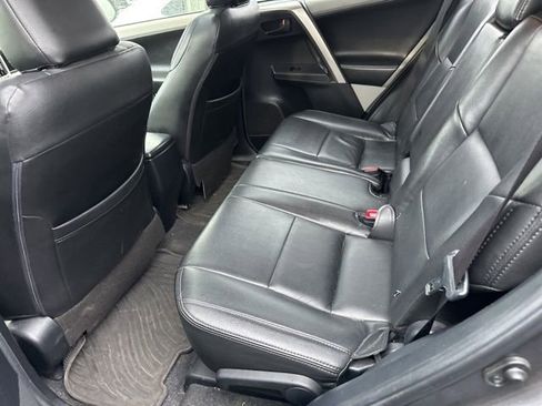 Used 2013 Toyota RAV4 XLE image 7