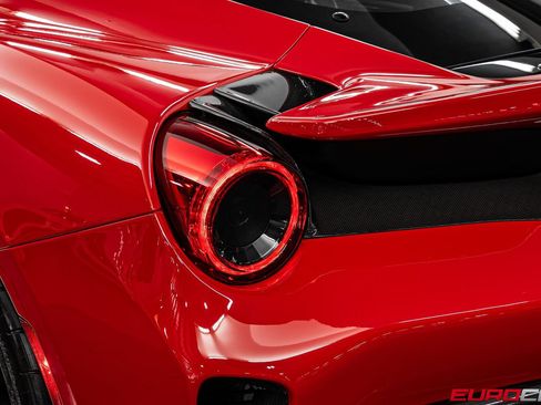 Used 2019 Ferrari 488 Pista Coupe RWD image 24
