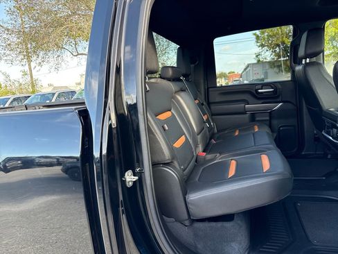 Used 2021 GMC Sierra 2500 AT4 w/ Gooseneck/5TH Wheel Package image 27