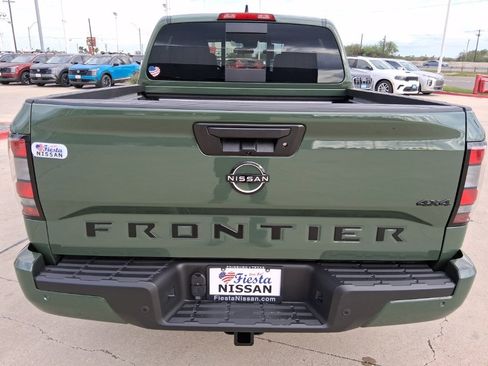 New 2026 Nissan Frontier SV image 5