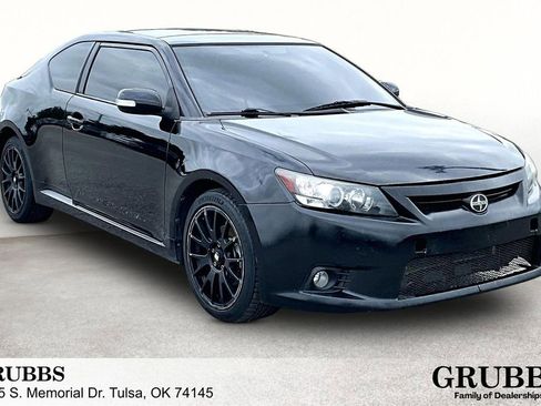 Used 2013 Scion tC FWD image 1