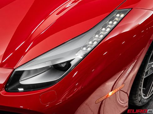 Used 2017 Ferrari 488 Spider *CARBON INTERIOR * IMMACULATE image 15