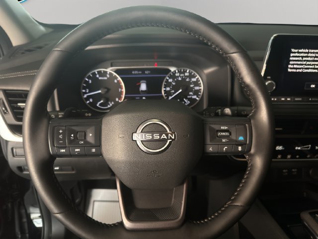 Used 2026 Nissan Rogue SV AWD/4WD image 12