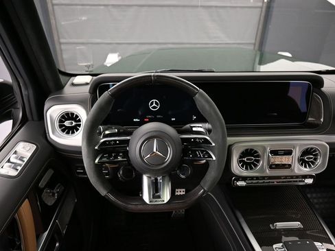 Used 2025 Mercedes-Benz G 63 AMG 4MATIC image 20