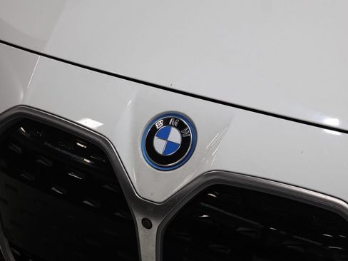 Used 2024 BMW i4 xDrive40i w/ Parking Assistance Package AWD/4WD image 12