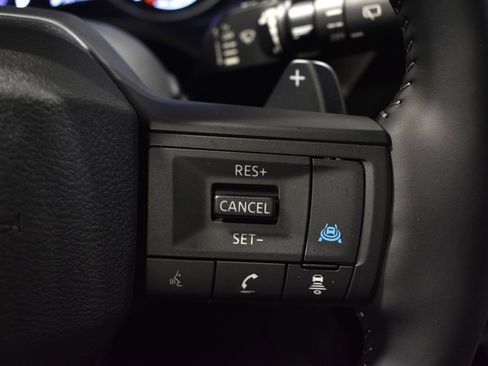 Used 2025 Nissan Rogue SV image 20