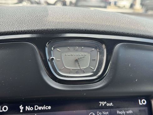 Used 2019 Chrysler 300 S RWD image 23
