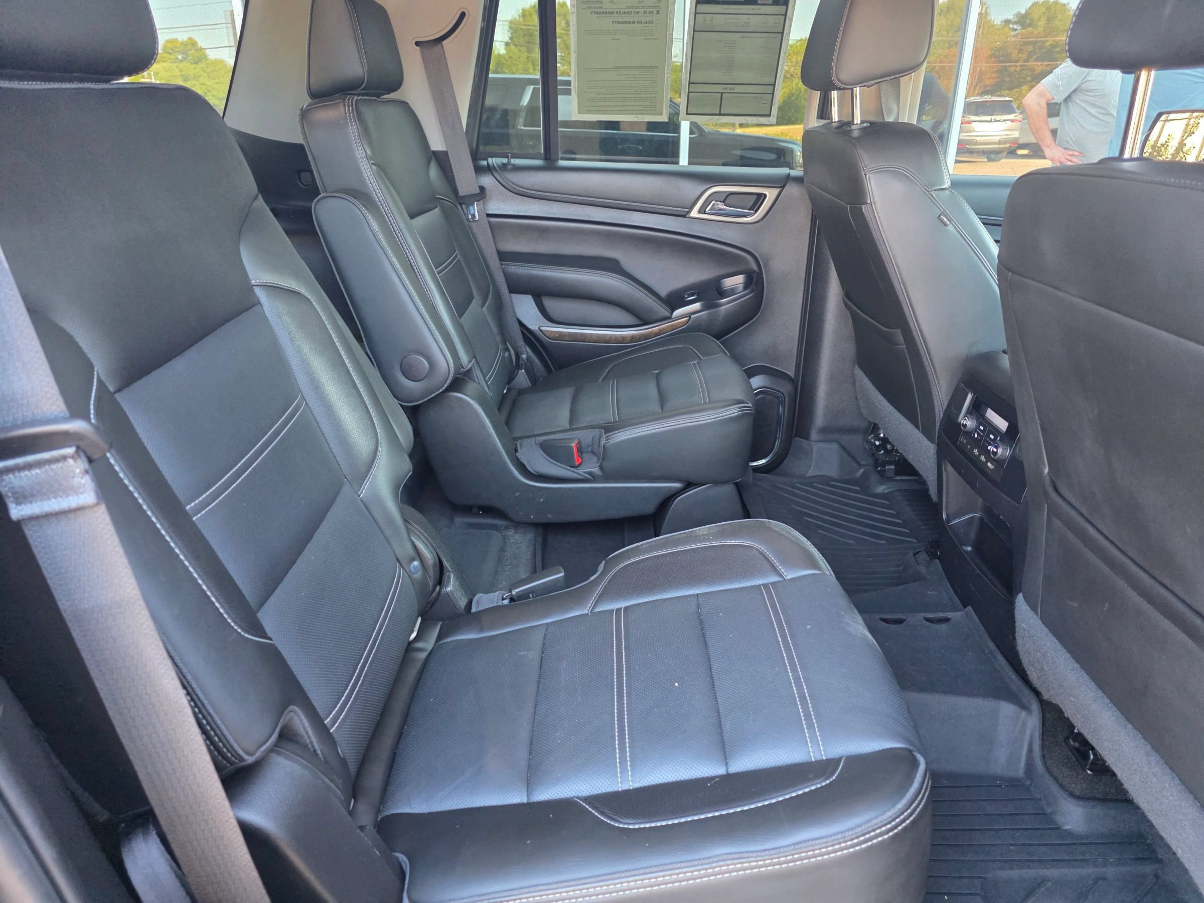 Used 2018 GMC Yukon Denali w/ Open Road Package AWD/4WD image 9