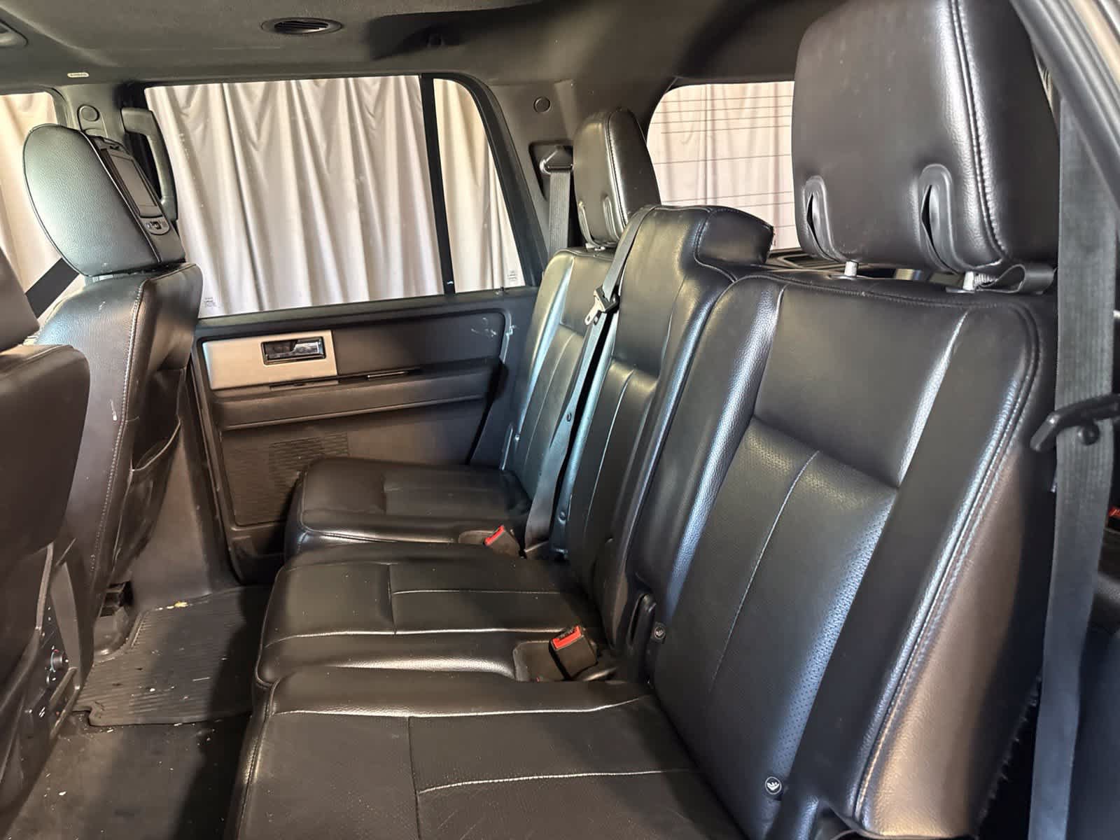 Used 2013 Ford Expedition EL Limited AWD/4WD image 18