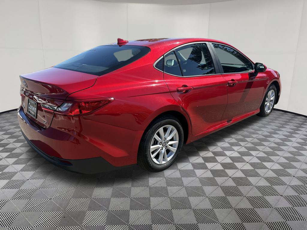 Used 2025 Toyota Camry LE FWD image 7