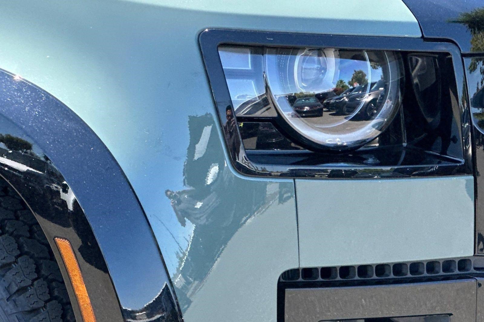 New 2026 Land Rover Defender 110 Trophy Edition AWD/4WD image 26