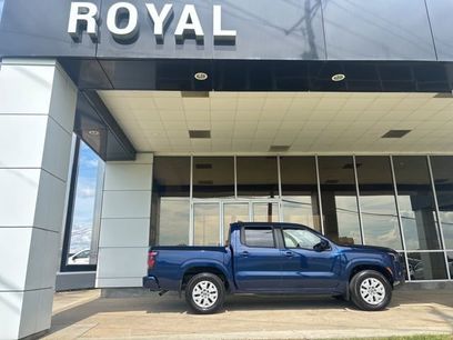 Used 2022 Nissan Frontier SV