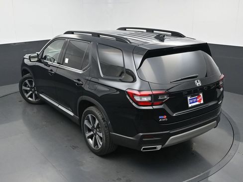 Used 2024 Honda Pilot Elite image 37