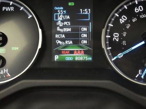 Used 2022 Toyota RAV4 XLE w/ Convenience Package AWD/4WD image 29