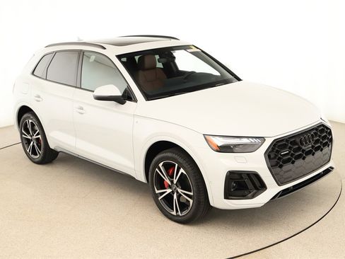 Used 2025 Audi Q5 Prestige w/ Prestige Package image 36