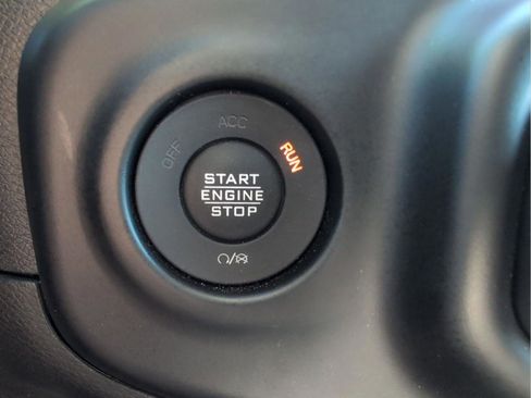 Used 2022 Jeep Wrangler Unlimited Rubicon w/ LED Lighting Group image 27