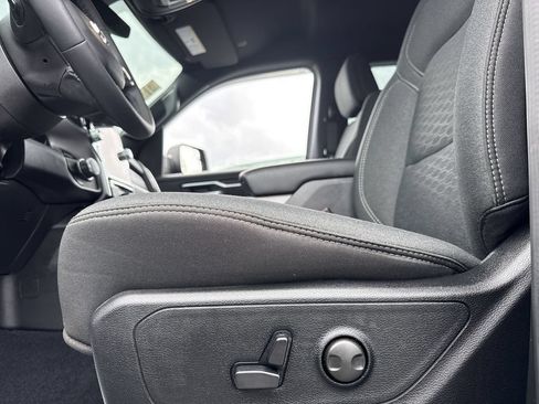 Used 2025 RAM 1500 Big Horn RWD image 13