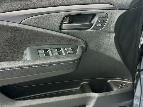 Used 2023 Honda Passport EX-L image 15