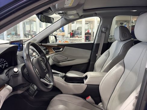 Used 2019 Acura RDX FWD w/ Advance Package image 9