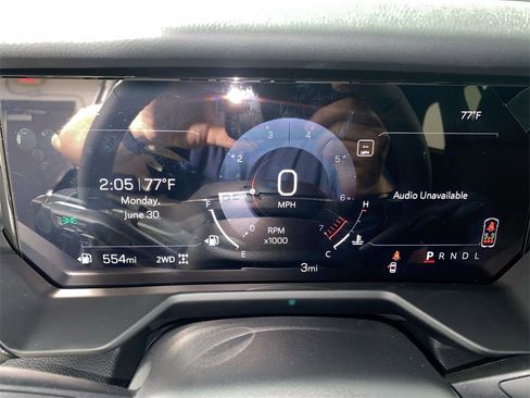 Used 2025 GMC Acadia Elevation w/ Black Edition image 15