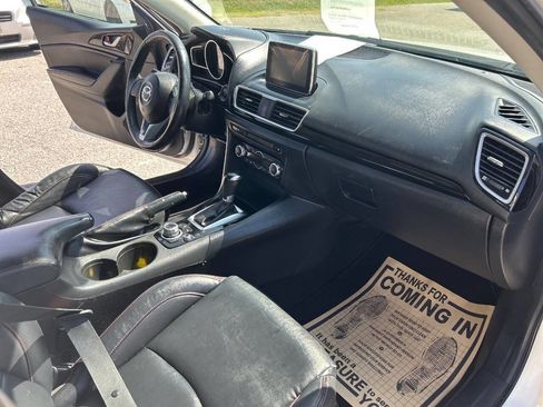 Used 2015 MAZDA MAZDA3 i Grand Touring image 17